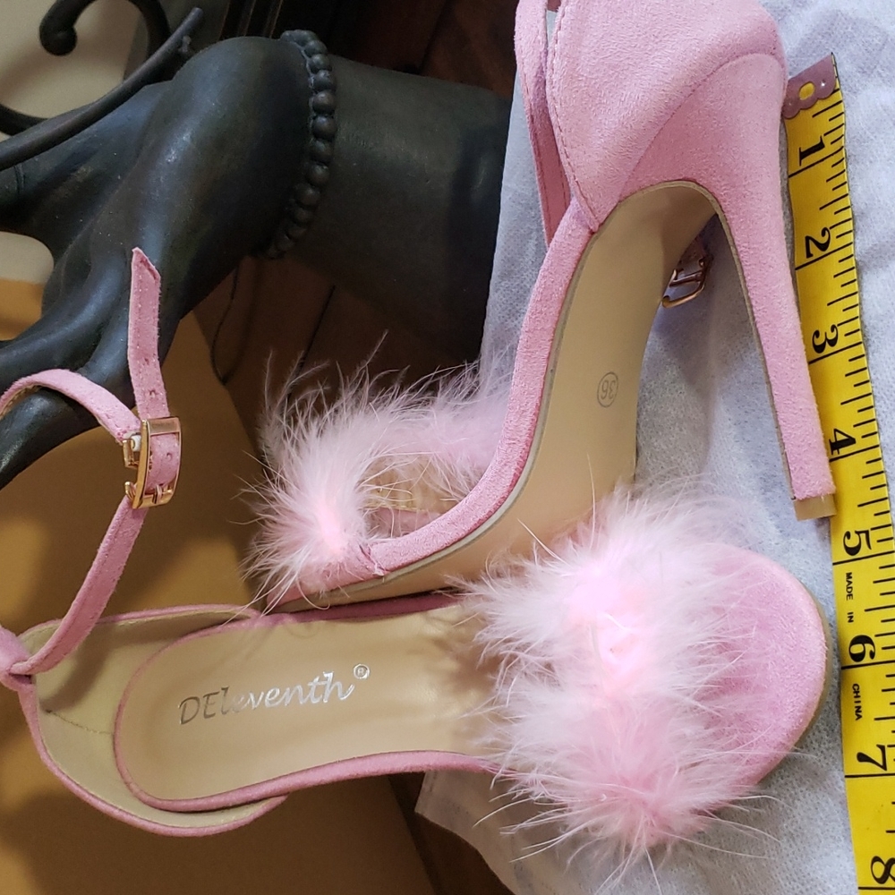 NEW DELEVENTH Pink Fuzzy Sandals Open Toe Stilettos Size UK 36-USA 6 - Picture 3 of 5